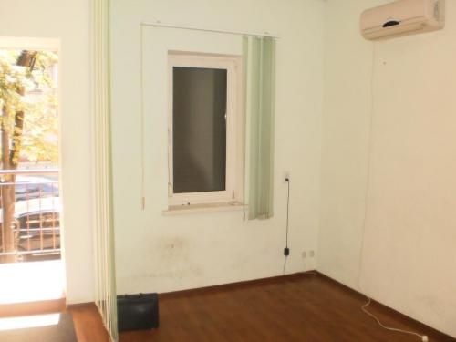 Sell office. Киев, Введенская — photo 4