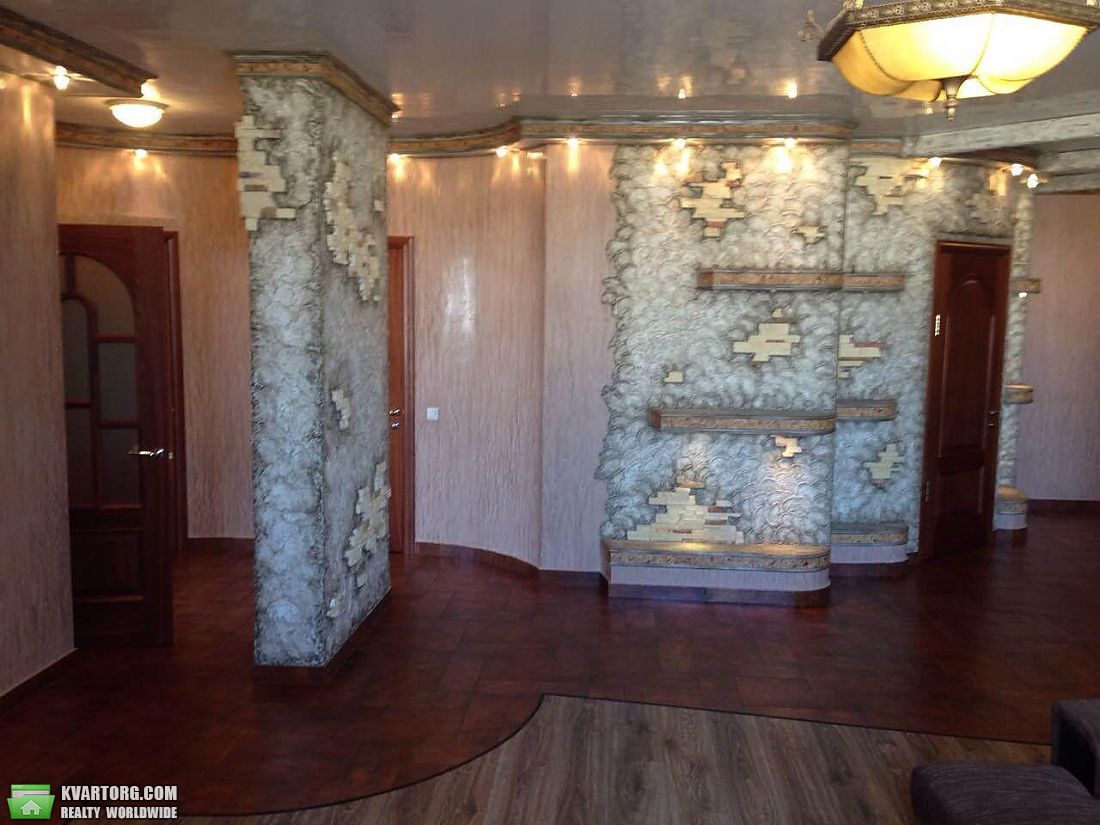 Sell 3-room apartment. Киев,  ул. Окипной Раисы — photo 4