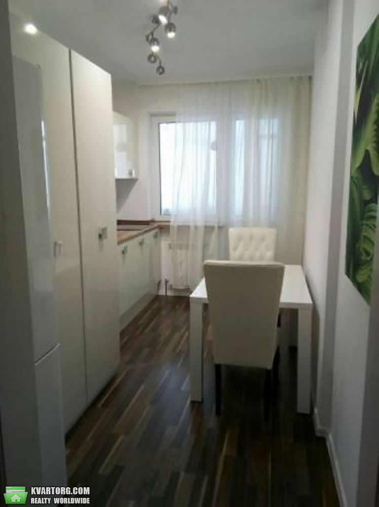 Rent out 1-room apartment. Киев,  Кондратюка — photo 2