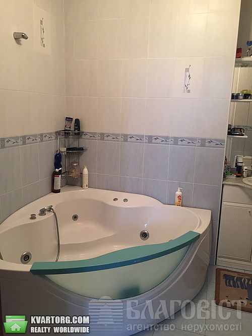 Sell 3-room apartment. Киев,  Днепровская наб — photo 3