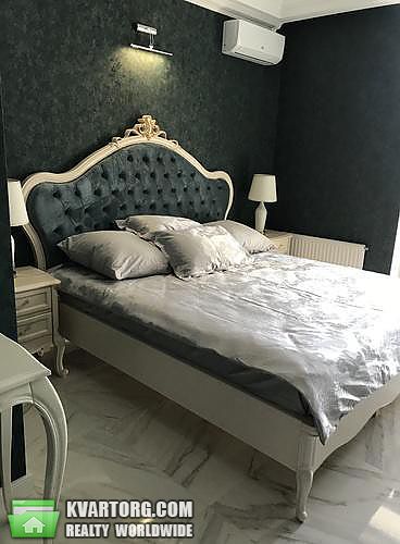 Rent out 2-room apartment. Киев, Коновальца Евгения — photo 5