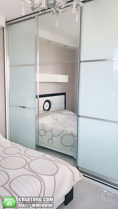 Sell 3-room apartment. Киев,  Урловская — photo 10