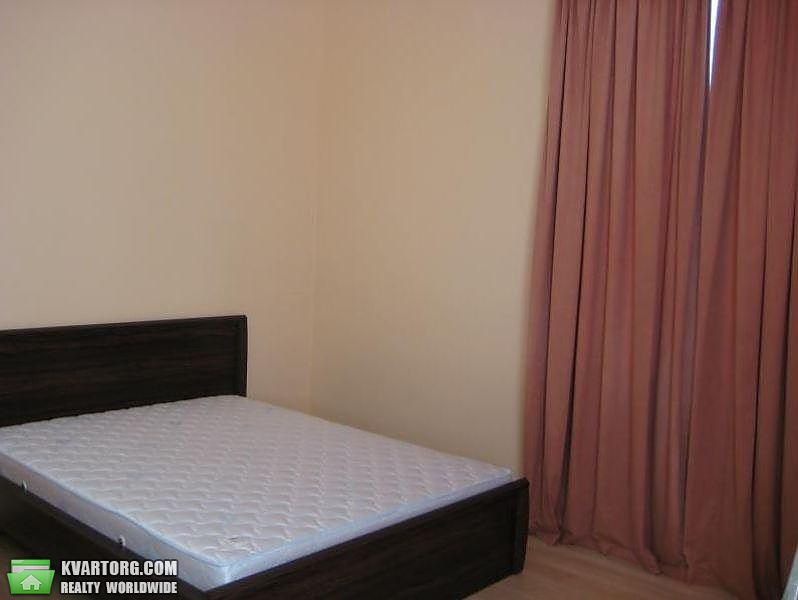 Rent out 3-room apartment. Киев,  Бехтеревский пер — photo 3