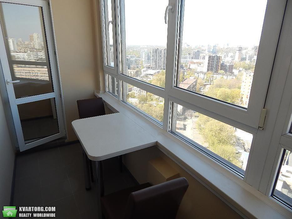 Rent out 3-room apartment. Киев,  Щорса — photo 7