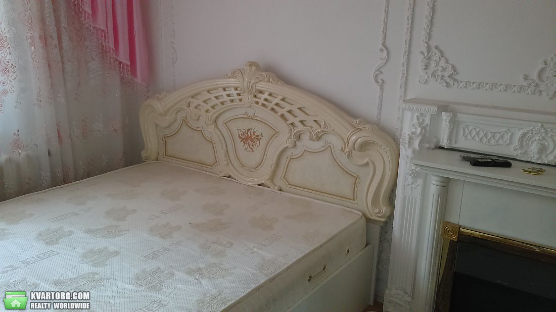 Rent out 1-room apartment. Киев, Машиностроителная — photo 3