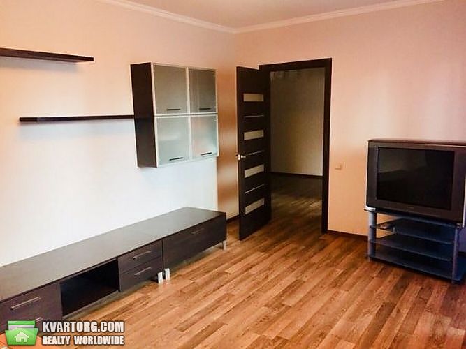 Rent out 2-room apartment. Киев,  Гарматная — photo 4