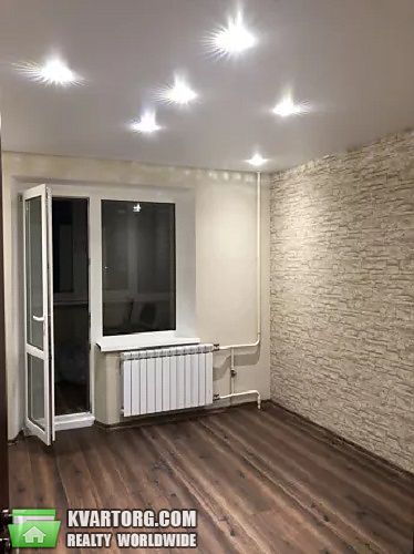 Sell 4-room apartment. Киев,  Милославская — photo 5
