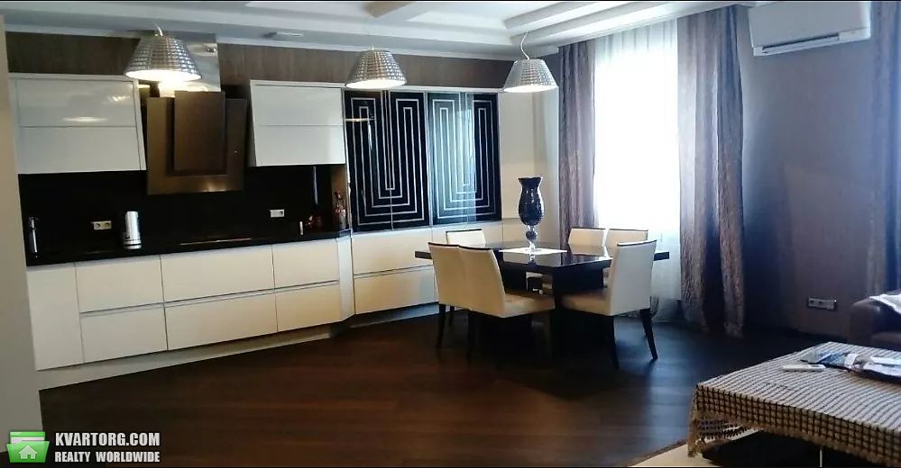 Rent out 3-room apartment. Киев,  Белорусская — photo 3
