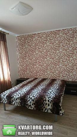 Rent out 2-room apartment. Киев,  Урловская — photo 7