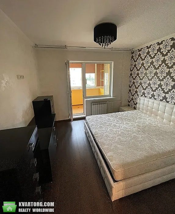 Sell 3-room apartment. Киев,  Градинская — photo 2