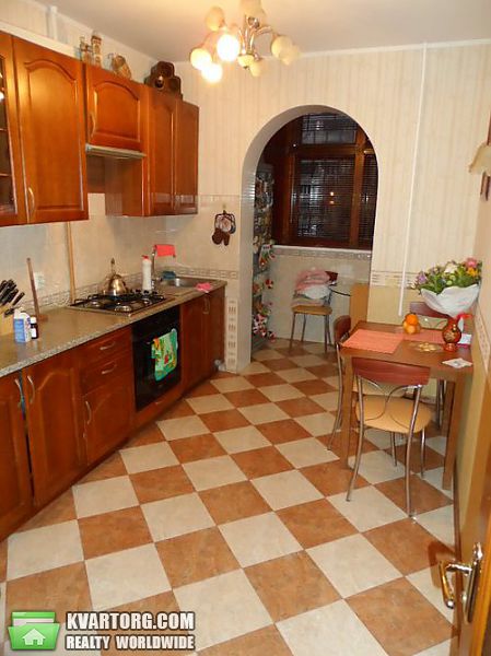 Sell 3-room apartment. Киев, Радужная — photo 4