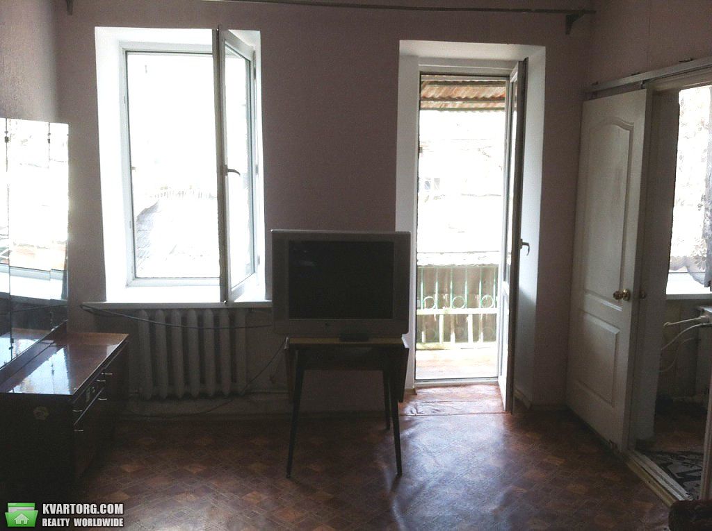 Sell 2-room apartment. Одесса, Хмельницкого Богдана — photo 1