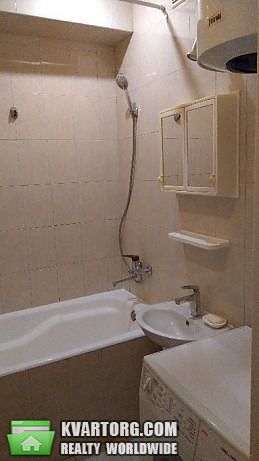 Rent out 2-room apartment. Киев,  Никольско-Слободская — photo 4