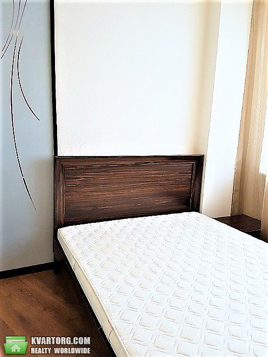 Rent out 2-room apartment. Киев, Героев Сталинграда просп. — photo 10