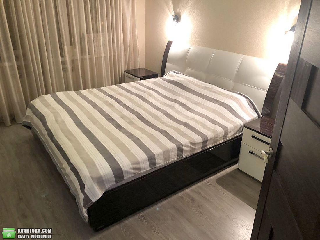 Rent out 2-room apartment. Киев,  Полтавская — photo 3