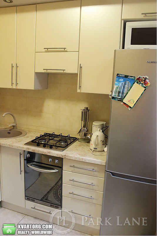 Sell 1-room apartment. Киев,  Уманская — photo 6