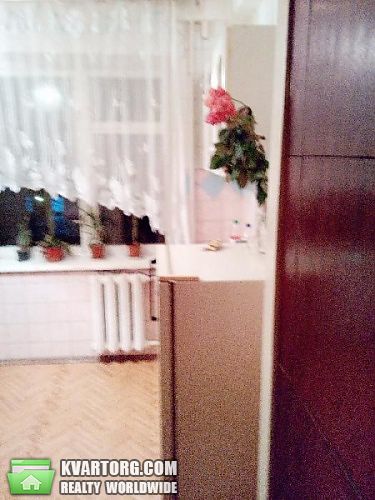 Sell 2-room apartment. Киев,  Салютная — photo 5
