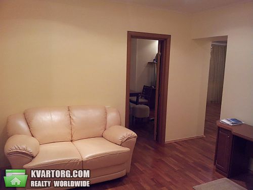 Rent out 2-room apartment. Киев, Героев Сталинграда пр — photo 4