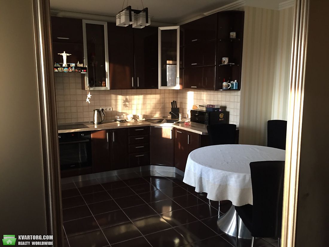 Sell 2-room apartment. Киев,  Голосеевская — photo 3