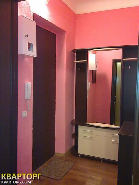Rent out 3-room apartment. Киев,  Красноткацкая — photo 2