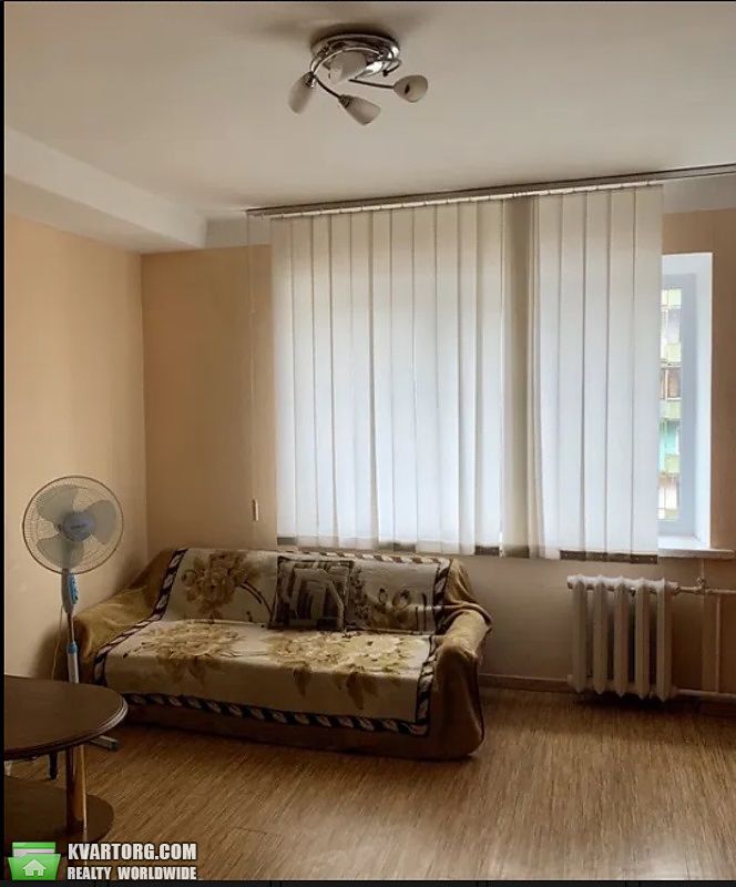 Sell 3-room apartment. Киев,  Багговутовская — photo 1