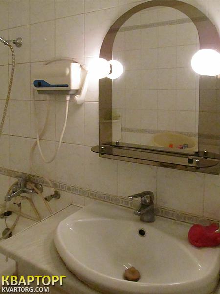 Rent out 3-room apartment. Киев, Кошица — photo 7