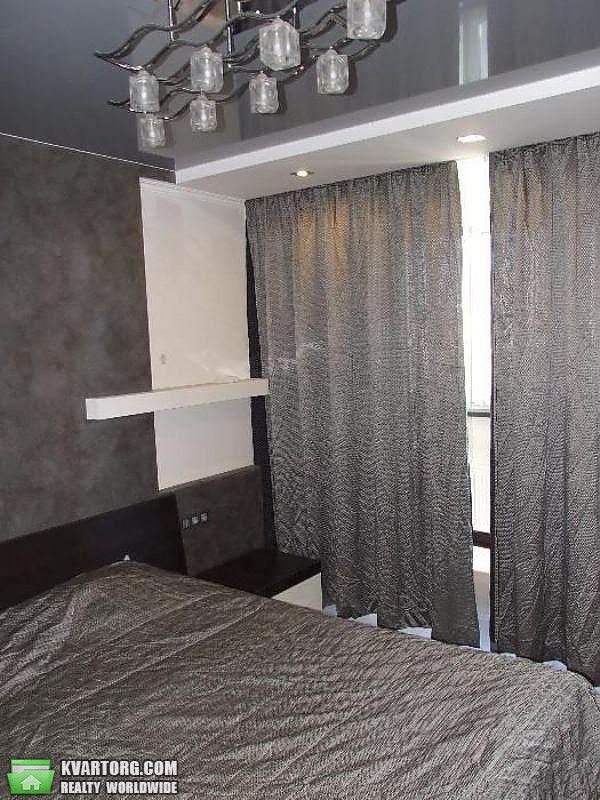 Rent out 2-room apartment. Киев, Лобановского проспект — photo 4