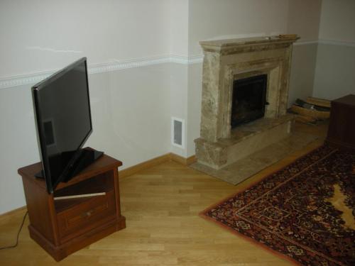 Sell house. Киевская обл., Центральная — photo 1