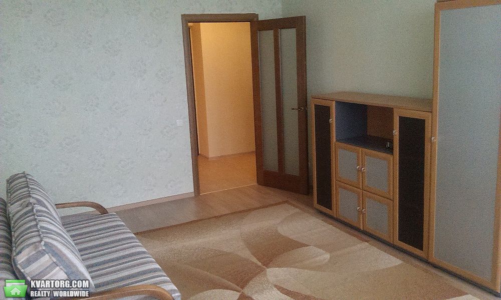 Sell 1-room apartment. Киев,  Вышгородская — photo 1