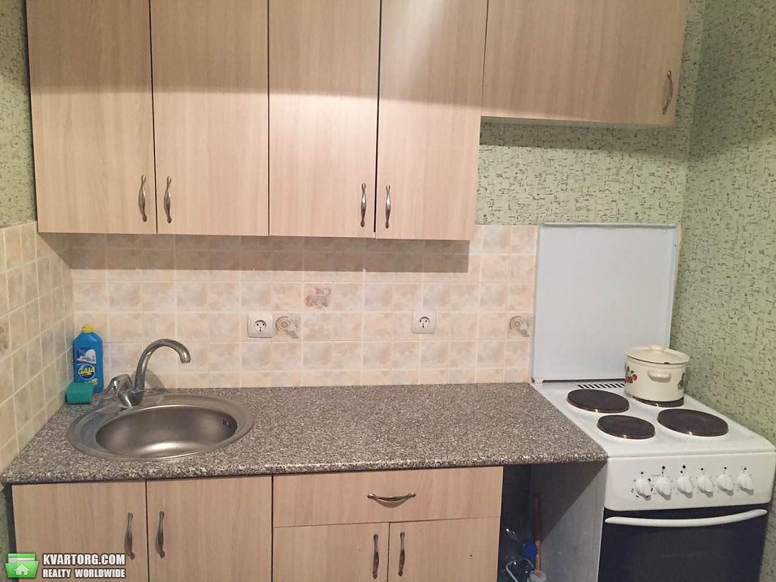 Rent out 1-room apartment. Киев,  Чавдар — photo 2