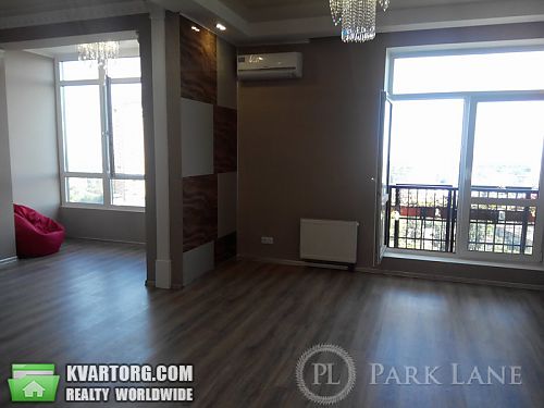 Sell 2-room apartment. Киев, Щорса — photo 3