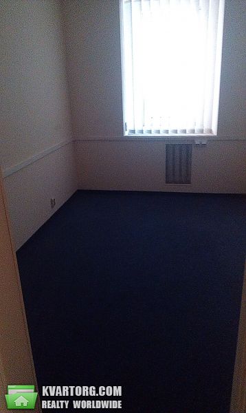 Rent out office. Киев, Жилянская — photo 2