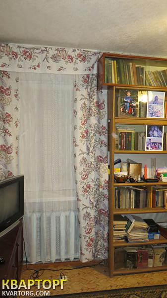 Sell 3-room apartment. Киев, Зодчих — photo 2