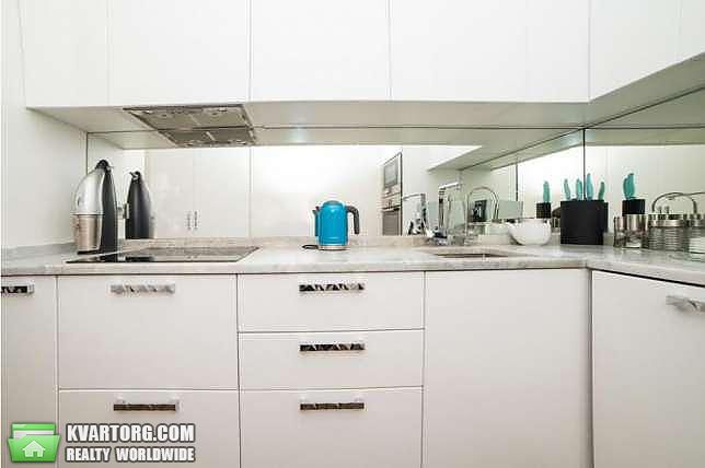 Sell 2-room apartment. Киев,  ул. Драгомирова — photo 1