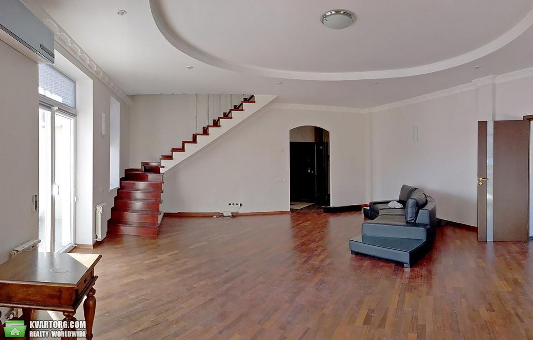 Rent out 5-room apartment. Киев,  Гончара — photo 2