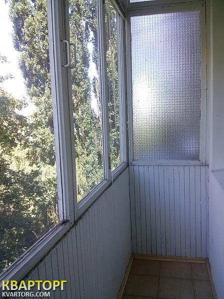 Rent out 2-room apartment. Киев, Друдбы Народов бульвар — photo 10