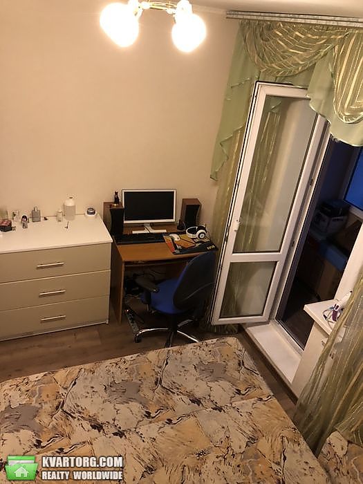 Sell 3-room apartment. Киев,  Радужная — photo 6