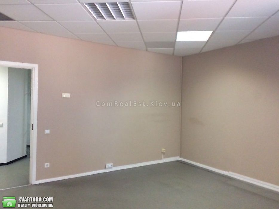 Rent out office. Киев,  Якира — photo 1