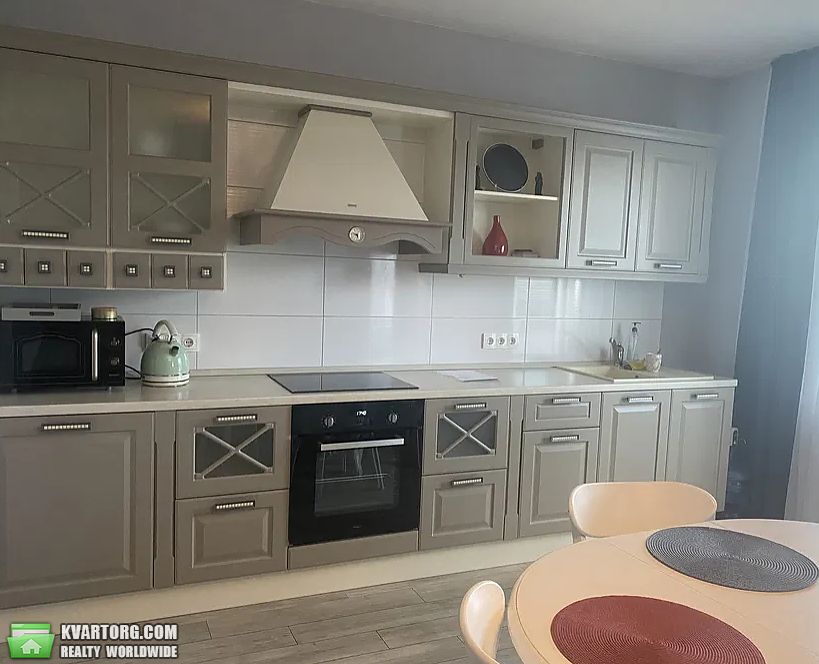 Rent out 2-room apartment. Киев,  Забилы — photo 3