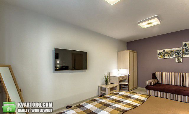 Rent out 1-room apartment. Киев,  Крещатик — photo 4