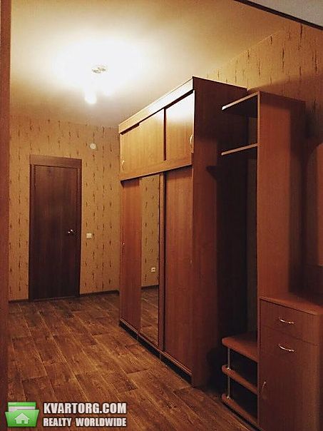 Rent out 2-room apartment. Киев, Героев Сталинграда — photo 4