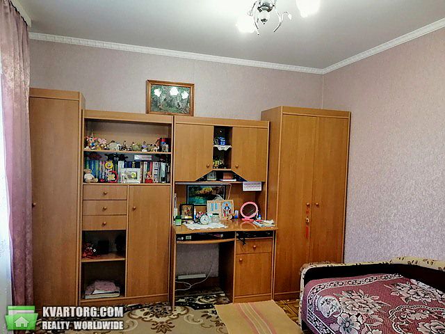 Rent out 3-room apartment. Киев, Декабристов — photo 8