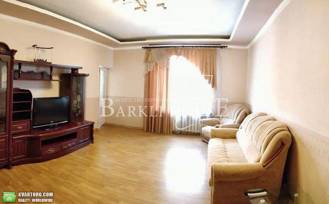 Rent out 2-room apartment. Киев,  Дмитриевская — photo 3