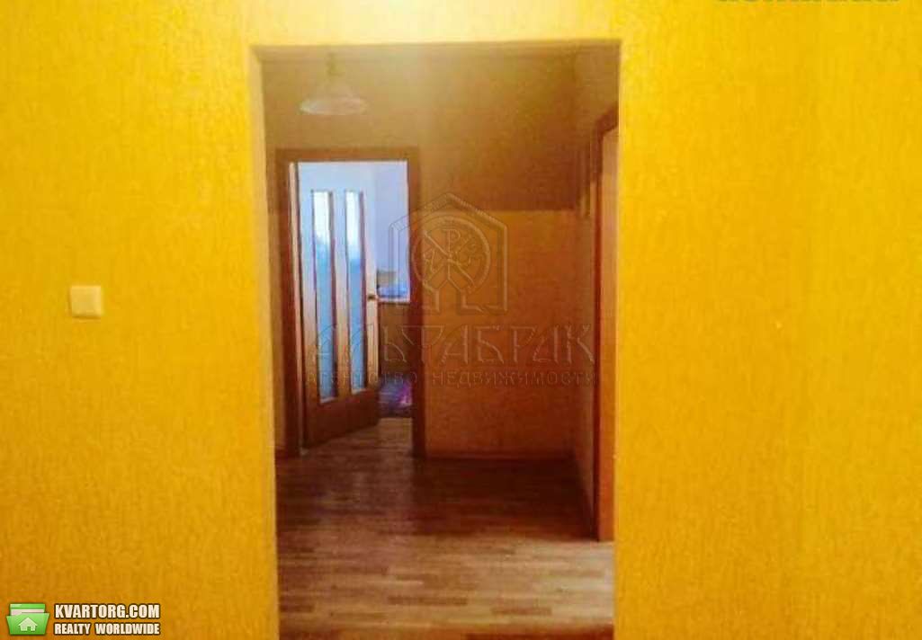 Sell 2-room apartment. Киев,  Урловская — photo 2