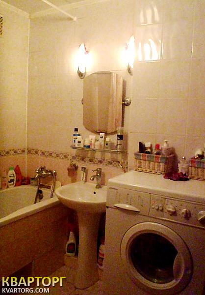 Sell 2-room apartment. Киев, Салютная 11 — photo 5