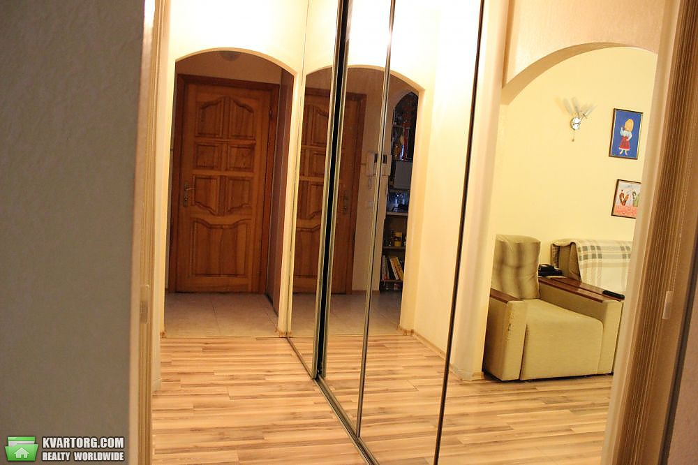 Sell 3-room apartment. Киев,  Героев Днепра — photo 8