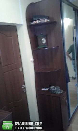 Rent out 2-room apartment. Киев, Озерна — photo 10