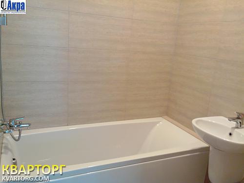 Sell 3-room apartment. Киев,  Щорса — photo 1
