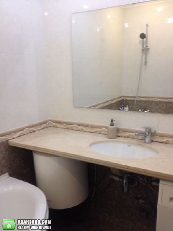 Sell 2-room apartment. Киев,  Урловская — photo 5