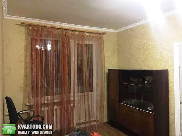 Sell 3-room apartment. Киев,  Уманская — photo 4